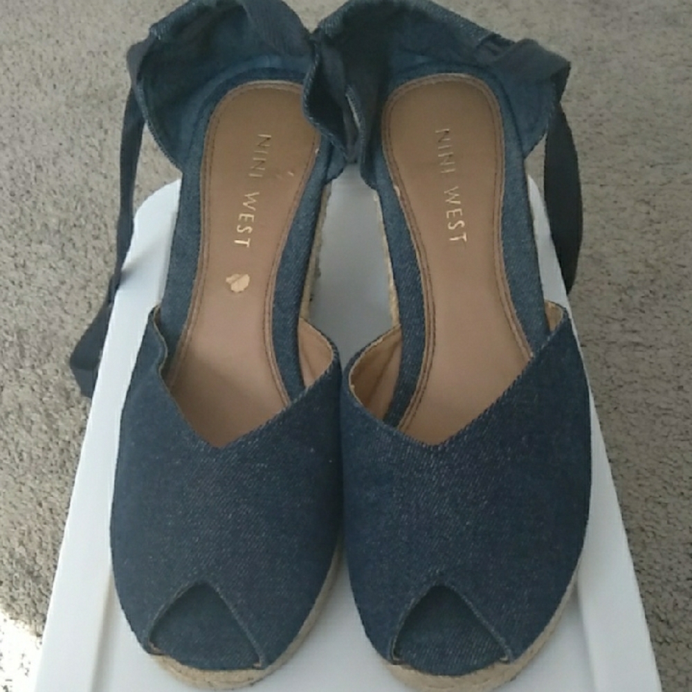 Nine West Women's Blue Espadrille Wedges